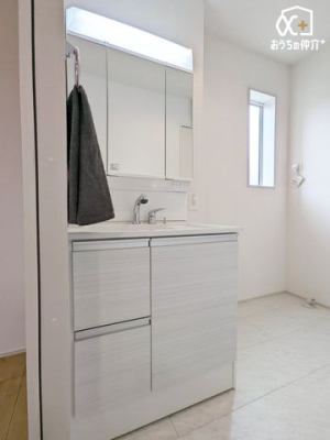 ʑEʏ Vv[hbT[tʑŒ̎xxX[YłI