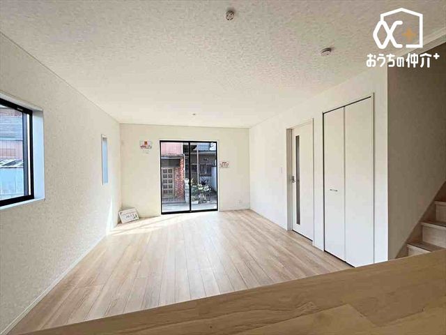 rO Lb`JE^[猩rO̗lqB