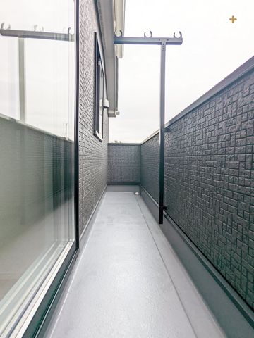 oRj[ z̗ǂoRj[̗lqłB