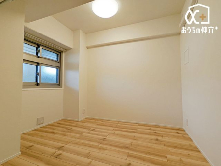 q qƂĂ\ȍL邨łBƑẌ炬̋ԂmۂłAvCx[gȃxbh[͕炷̊őグ̂łB