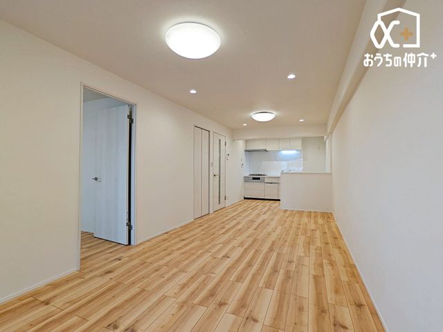 rO 14.5rO̗lqłBƑRƏW܂Ԃ̃rÓAoRj[gz˂ރrOłB