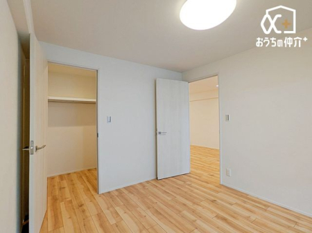 Q QɃIXX5.5m̗lqłBN[[bgtĂAQEߗޓLxɎ[\ȐQłB