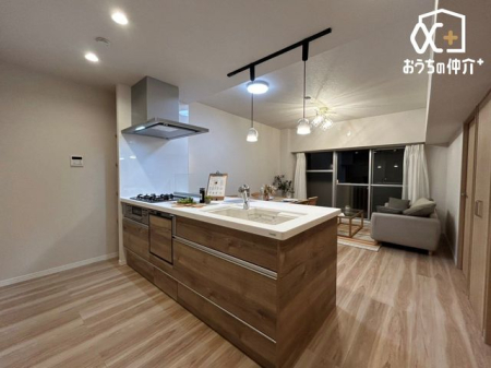 ���̑����� �l�C�̑Ζʃ^�C�v�̃L�b�`���I�z�V�����₷���H���̏������Еt�����͂��ǂ�܂��B���������Ȃ��烊�r���O�����n���A���q�l���V�ԗl�q�������Ȃ���̂�������A�h���������ƃA�h�o�C�X���ł��܂���