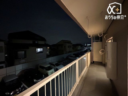 �o���R�j�[ �o���R�j�[�̗l�q�ł��B