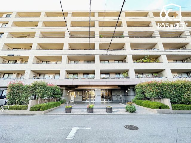 nOώʐ^ ͂̑ȂAƑl̎Ԃ؂ɂłՐÂȏZnB