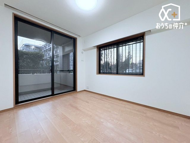 ���̑����� �L�X�Ƃ����m���́A���ړI�Ɏg���閜�\�X�y�[�X�B�Q���⏑�ցA��̕����ɂ��҂�����B