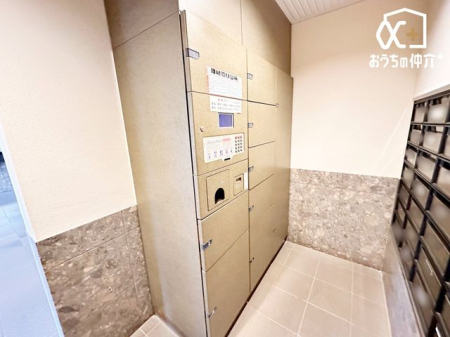 ̑ sz{bNXtsݎłו󂯎zBOXBC^[lbgʐM̔p₷֗łBpiHނ̃lbgVbsOp΁AтɂZɂȂƂ肪Ă܂B