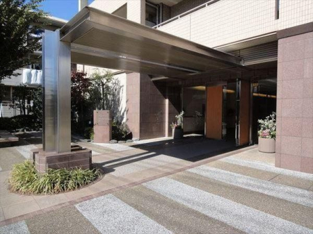 GgX Ǘs͂̂GgX̗lqłB