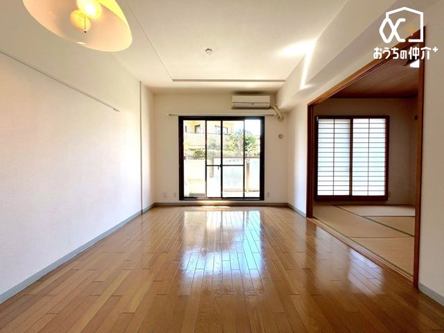 rO 傫ȑ炽Ղzޖ邢rOBƑc⃊bNX^CɍœKȊJӂԂłB