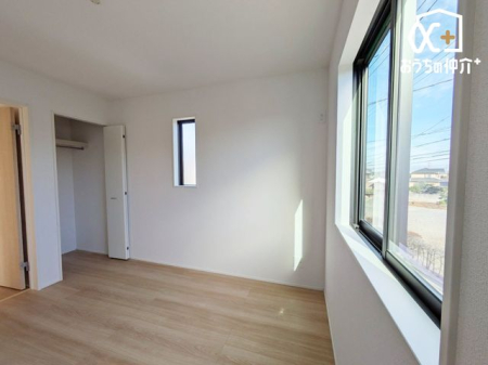 �q������ -