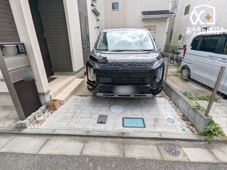  J[Xy[X̗lqłBOʓH͌ʗʂȂAԂ̏oSăX[Yɍs܂B