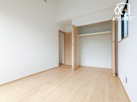 q qɃIXX6.0m̗lqBN[[bgtĂ邽߁Aql̕׋EߗށEQ֗Ɏ[\łB