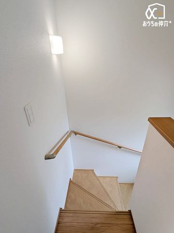 ̑ 薾邭A肷tňSȊKi