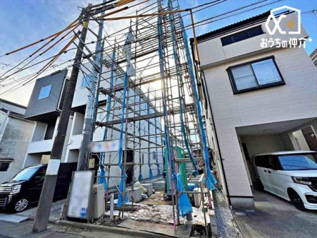 nOώʐ^ ՐÂȏZnŎqĉƑɃsb^B̂UKȗ΂Ɍb܂ꂽGAŁARɕ܂ꂽ₩ȕ炵邽߂́AƂ肠ZĂ܂B