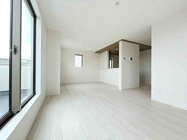 rO ̑傫ȑ炽Ղzޖ邢17.5rOBƑc⃊bNX^CɍœKȊJӂԂłB