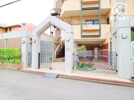 GgX `Entrance`L{݁E~n͂Ƃ̍s͂ɂȂ܂Bxnɑ^΂Ă݂܂񂩁H