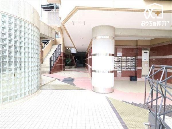 ̑ ̂Ar[̗lqBxnɑ^΂Ă݂܂񂩁HЃX^btē܂̂łCyɂ₢킹܂B