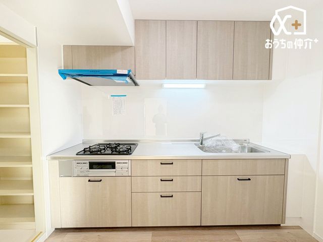 Lb` 3RƃOtł̕L܂B@YɂȂ邨ȒPLb`pl_BLb`A_CjOʏւ̓ZAƎAbvI