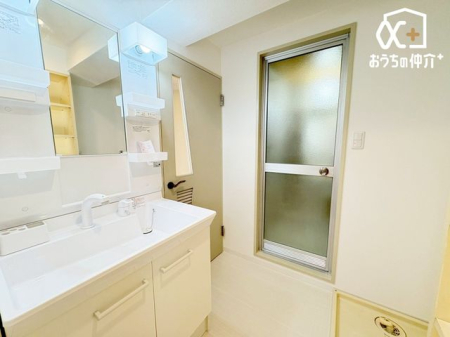 ʑEʏ ̍Qԑтł]TĎxxłLpE_[[B[LxȂ̂ŌڂXbLƐڂł܂B