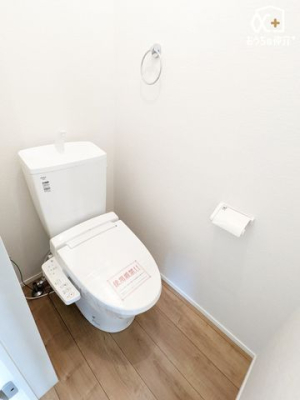 �g�C�� �R�K�g�C�����ƖؖڂŐ������̂��鉷�����֍��t�g�C���B���C������p���A���L�⏬�����[�𐮂���΁A�����������������������ԂɁB�Ɩ����_�炩������Έ��������y���B