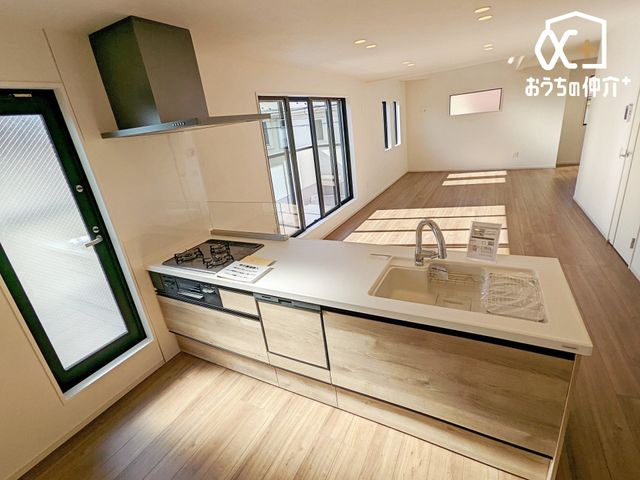 Lb` Lb`̓rOŜnԎłBqlVԗlqȂ̂_CjOe[uŊwK邨qlɂƃAhoCXł݌vłB