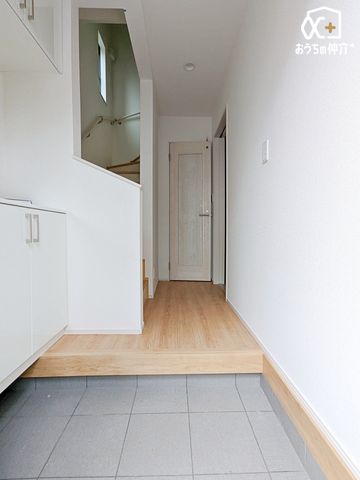  C悭ƑAo}ł錺ւłB