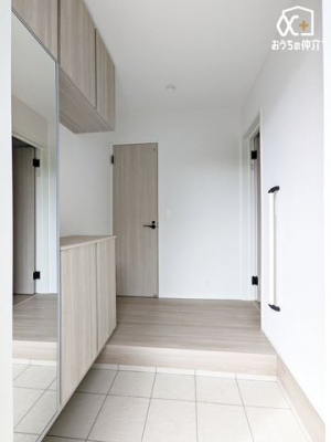 ���� �p���t���̃V���[�Y�{�b�N�X�ŁA�C�⏬��������������[���Ȃ���A���o�����O�̑S�g�`�F�b�N���X���[�Y�ɁB���ւ��X�b�L�������A�����̐g�x�x�����K�ɂȂ�܂��B