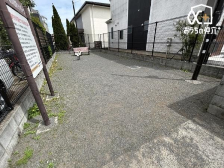 ӊ ˂̂т̂у|Pbgp[N k10B_nˌܒڂɂVяBV̓XvOV̂ŁAЗVł݂ĂB 800m