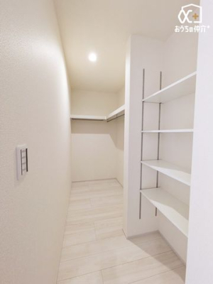 [ 傫ȃEH[NCN[[bgtłBm[\łB