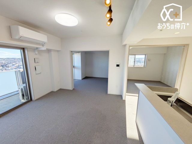 rO rO̒]ǂAbNXłԂłB