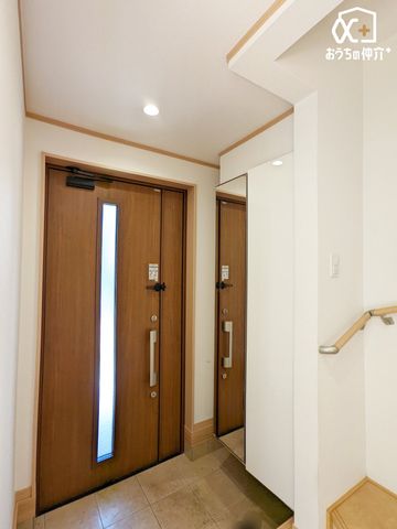  pt̃V[Y{bNXŁAC⏬[ȂAoȎSg`FbNX[YɁBւXbLA̐gxxKɂȂ܂B