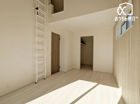 Q QɃIXXȗmłBEH[NCN[[bg⃍tgtĂAQEߗނłȂAV[YIt̂̂LxɎ[\ȐQłB