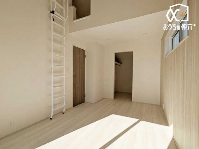 Q QɃIXXȗmłBEH[NCN[[bg⃍tgtĂAQEߗނłȂAV[YIt̂̂LxɎ[\ȐQłB