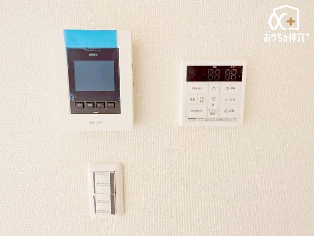 ���̑� �ǂ������@�\�����R���ƃe���r���j�^�[�t���C���^�[�z���ł��B