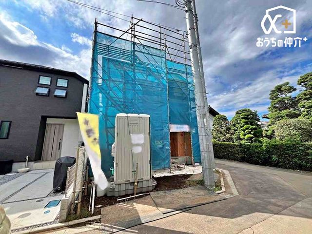 nOώʐ^ 痣ꂽAÂŐS炮ZBƂԂ߂ɂ҂̃P[VłB