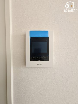 ���̑� �h�Ɩʂł����S��TV���j�^�[�t���C���^�[�z���ł��B