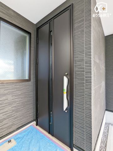 ���� �O���猩�����ւ܂��̗l�q�ł��B���񌻒n�ɑ����^��ł����������������������B