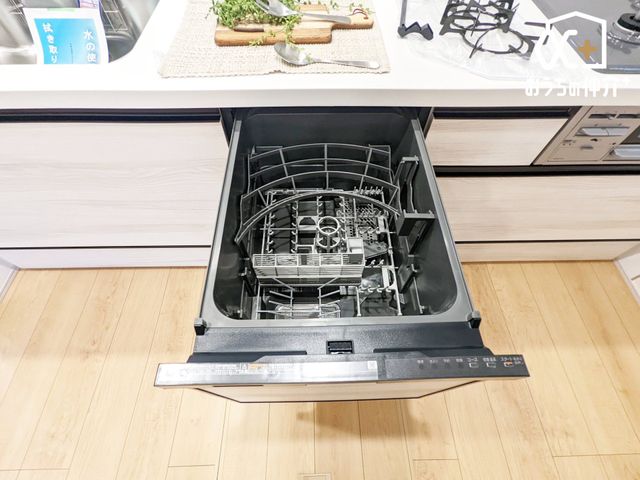 �L�b�`�� �Ǝ��̕��S���y������r���g�C���H��@�t���I�����̐􂢕����������ꂽ���Ԃł������Ƒ��c�����B