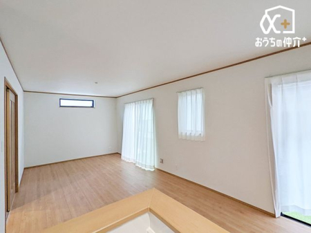 rO ƑRƏW܂18rO̗lqłB \t@[e[uuĂƂ̂LXƂrOłB