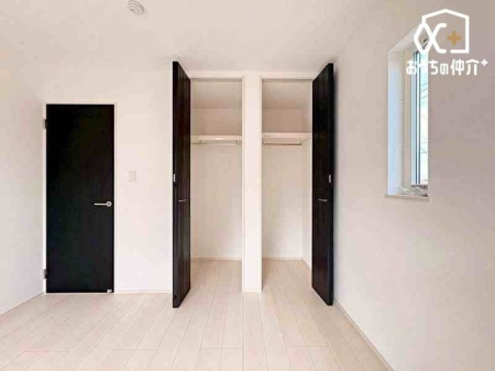 ���[ �N���[�[�b�g�̗l�q�B