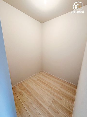 [ |GߕA~i̎[ɕ֗2K̎[