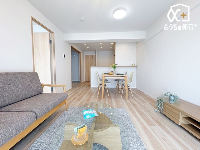 ���r���O �傫�ȑ����炽���Ղ�z�����������ޖ��邢���r���O�B�Ƒ��c���⃊���b�N�X�^�C���ɍœK�ȊJ�������ӂ���Ԃł��B