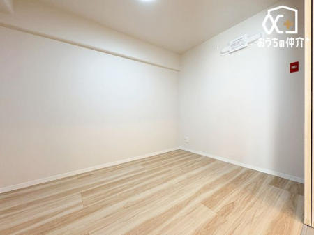 �q������ -