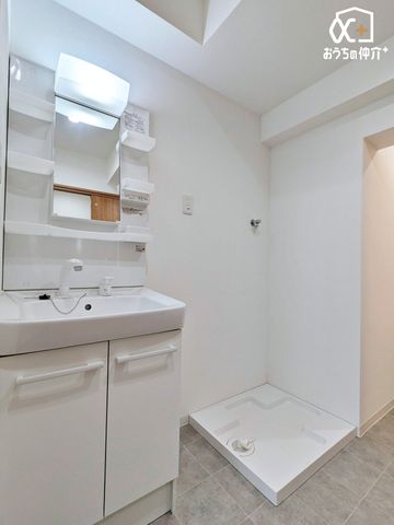 ʑEʏ Zɂ͎g₷ʎŁAXeLȈ̃X^[g܂傤B