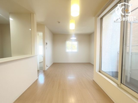 rO LXƂĴ郊rO[͉Ƒ̌ȅɍœKłB[Xy[X[Ă܂B摜͉ƋC[WƂȂ܂B