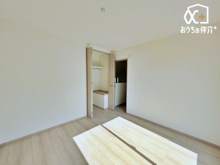 �q������ �i�`�������Ȗؖڒ��ŉ����݂̂���m���B���q���܂������b�N�X���ĉ߂������ԍ��ɁB