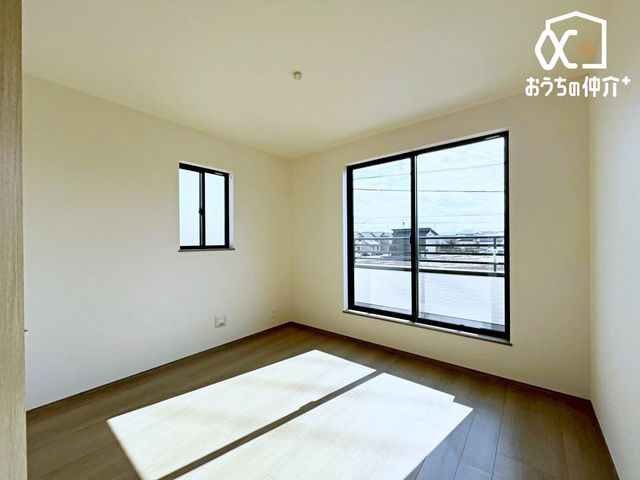 ���̑����� �V���v���Ő������ꂽ�m���́A�C���e���A�̎��R�x�������A�����炵����ԍ��ɓK���Ă��܂��I