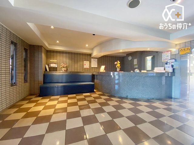 ̑ ̂郍r[BX܂łꂪs͂ĂAǗƂĂ܂B