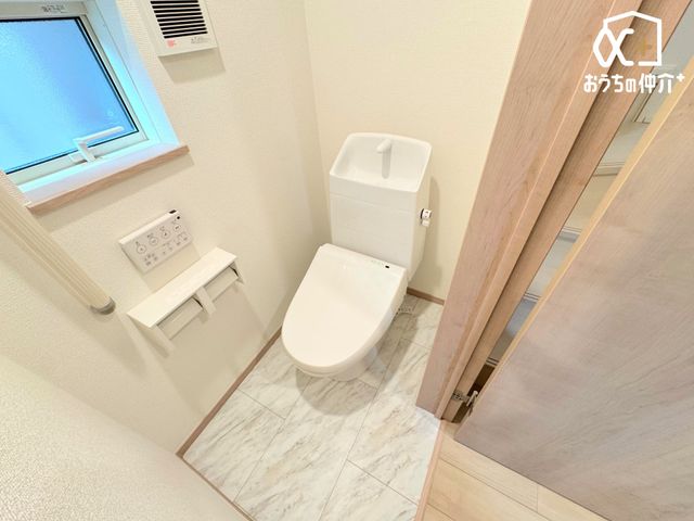 gC Vvȓ̃XbLƂgCłB₨|AȒPɂłVvȃfUC̃gCłB