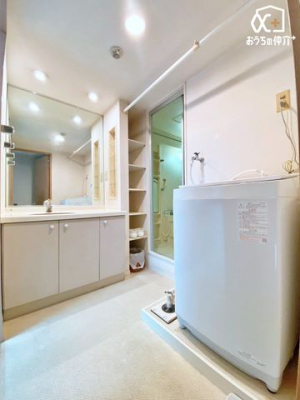 ���̑� ������Ƃ����E�ߏ��́A�������ƍL����������������Ԃ����܂��B���邭�J���I�Ȉ�ۂŁA���|�����₷�����K�ł��B